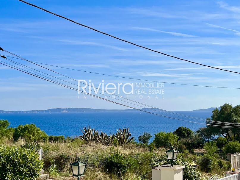 Vente villa 7 pièces 181 m² à Rayol-Canadel-sur-Mer (83820), 1 092 000 €