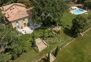 Property with pool 16