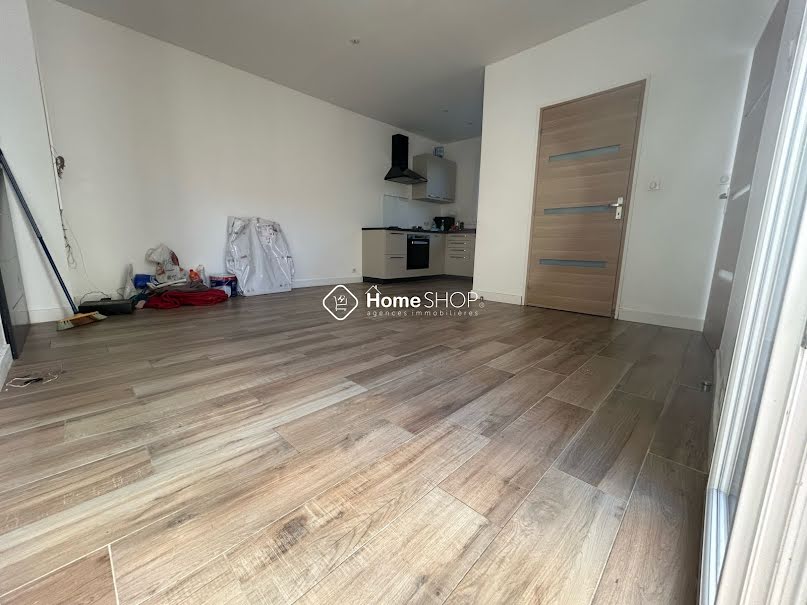 Location  appartement 2 pièces 40 m² à Vitrolles (13127), 1 030 €