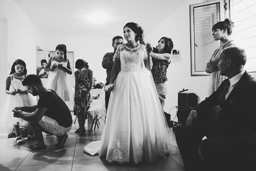 Wedding photographer Ignacio Perona (nostrafotografia). Photo of 25 January 2019