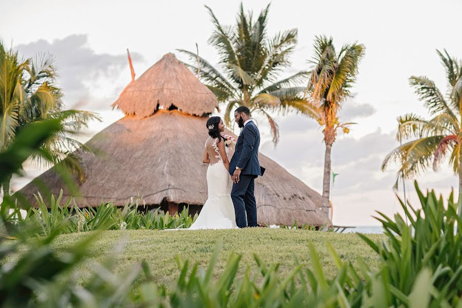 Fotografo di matrimoni Kristina Diptych (diptychstudio). Foto del 24 ottobre 2018