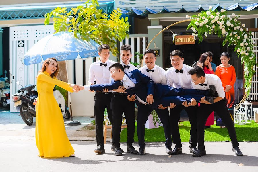 Fotografo di matrimoni Nguyên Dinh (nguyenarts). Foto del 3 settembre 2019