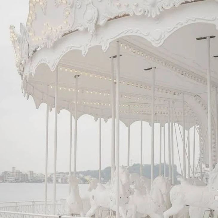 「月雪の遊園地‎🤍」のメインビジュアル