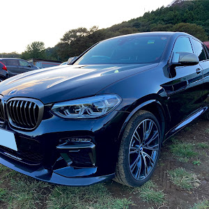 X4 M40i