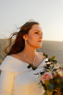 Fotografo di matrimoni Anna Denisova (anndoing). Foto del 17 febbraio 2020