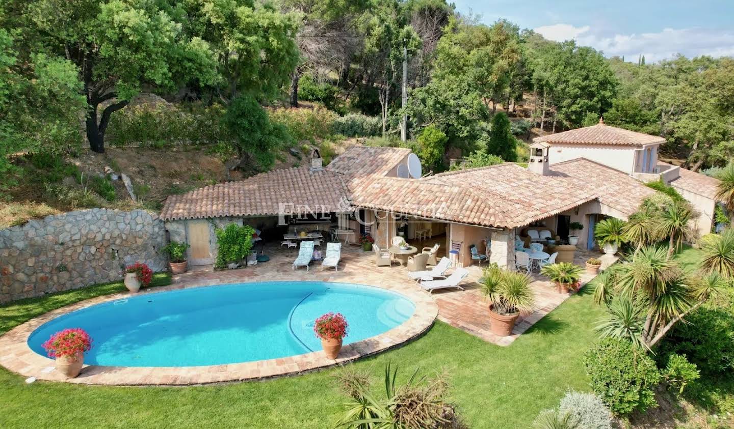 Villa with pool La Garde-Freinet