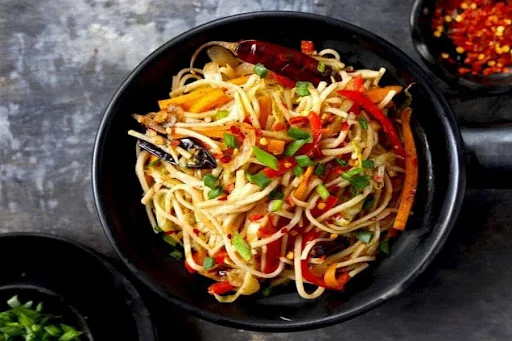 Singapoori Noodles