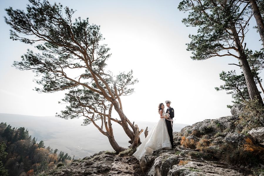 Wedding photographer Konstantin Trifonov (koskos555). Photo of 30 December 2019