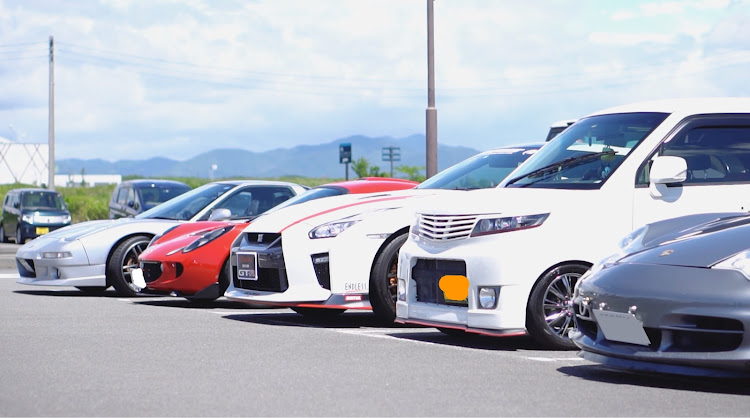 スカイラインの静岡空港・旧車ミーティング・もしかして終了？・本田宗一郎ものづくり伝承館・ケンメリに関するカスタム事例の投稿画像11枚目