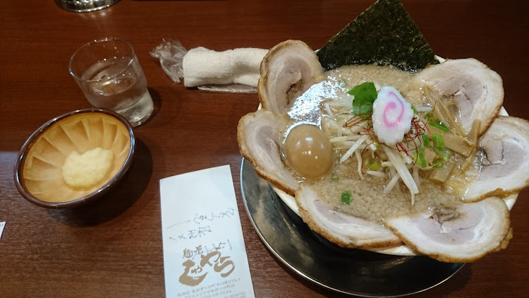 ステップワゴンのクレヨンしんちゃん・キャンギャル・ドライブ・オフ会・ユニオン杯に関するカスタム事例の投稿画像8枚目