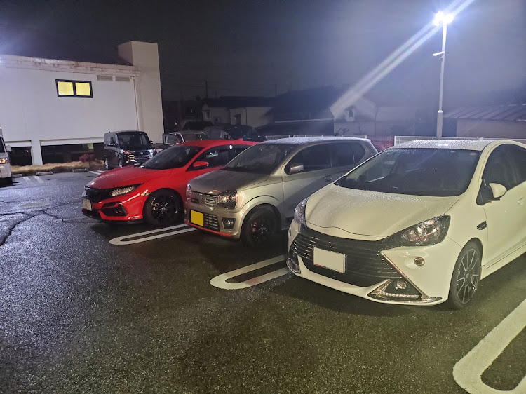 シビックの忘年会・アルトワークス・アクアG's・ピザパーティー・深夜のラーメンに関するカスタム事例の投稿画像2枚目