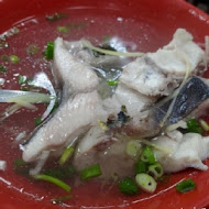 阿芬鮮魚湯