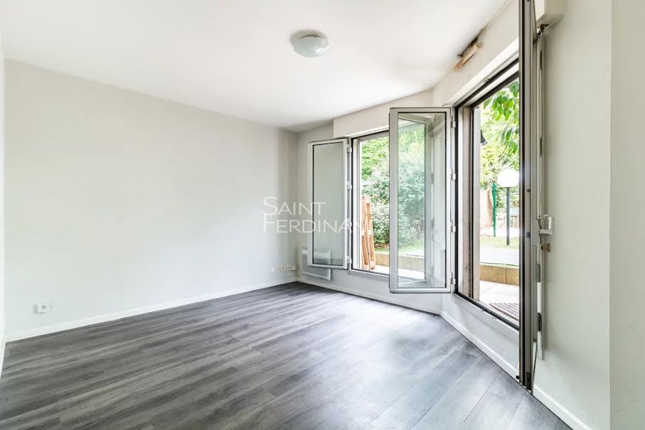 Appartement a vendre  - 1 pièce(s) - 25.52 m2 - Surfyn