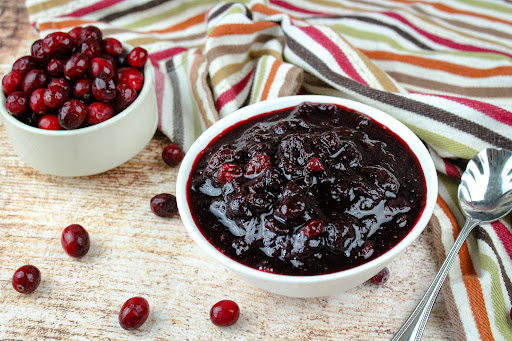 A bowl of Amazing Cranberry Sauce.