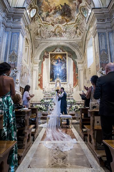 Wedding photographer Davide Di Pasquale (fotoumberto). Photo of 10 October 2019