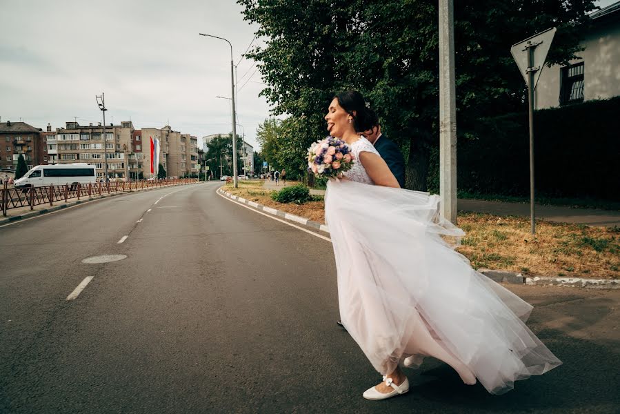 Fotografo di matrimoni Mikhail Serdyukovskiy (serdyukovsky). Foto del 3 agosto 2021