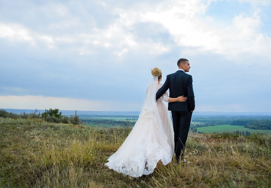 Fotografo di matrimoni Alena Shpak (alyonashpak). Foto del 28 gennaio 2019