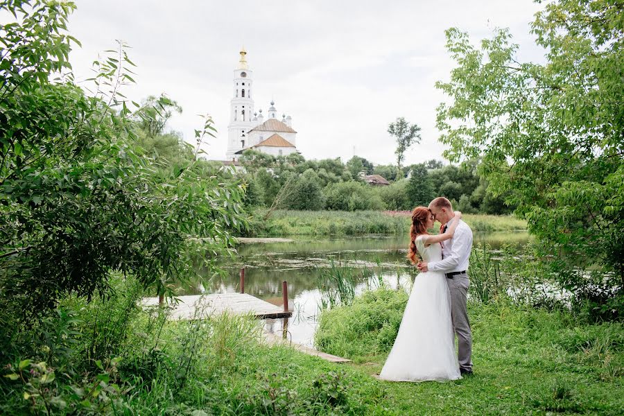 Photographe de mariage Elena Ugodina (ugodinaelen). Photo du 24 mars