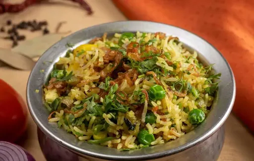 Veg Kashmiri Pulao