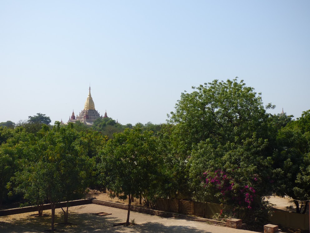 bagan - MINOCHANTHA STUPA GROUP