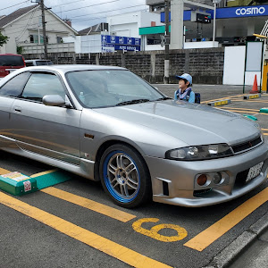 スカイライン ECR33