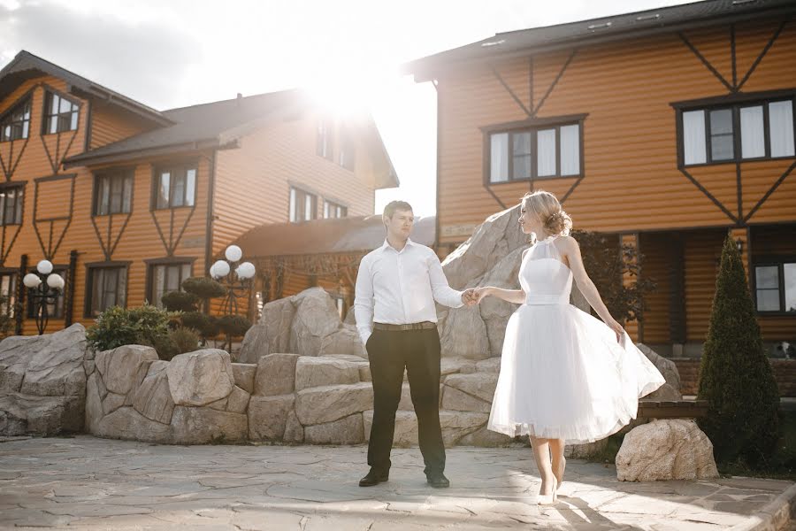 Fotógrafo de casamento Dmitriy Tarasov (diman4ez). Foto de 27 de novembro 2020