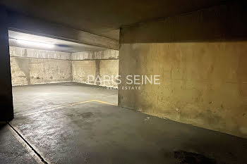 parking à Paris 6ème (75)