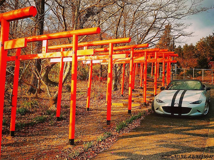 ロードスターのドライブ・撮影ドライブ・鳥居コラボ・稲荷神社・丸高稲荷神社に関するカスタム事例の投稿画像3枚目