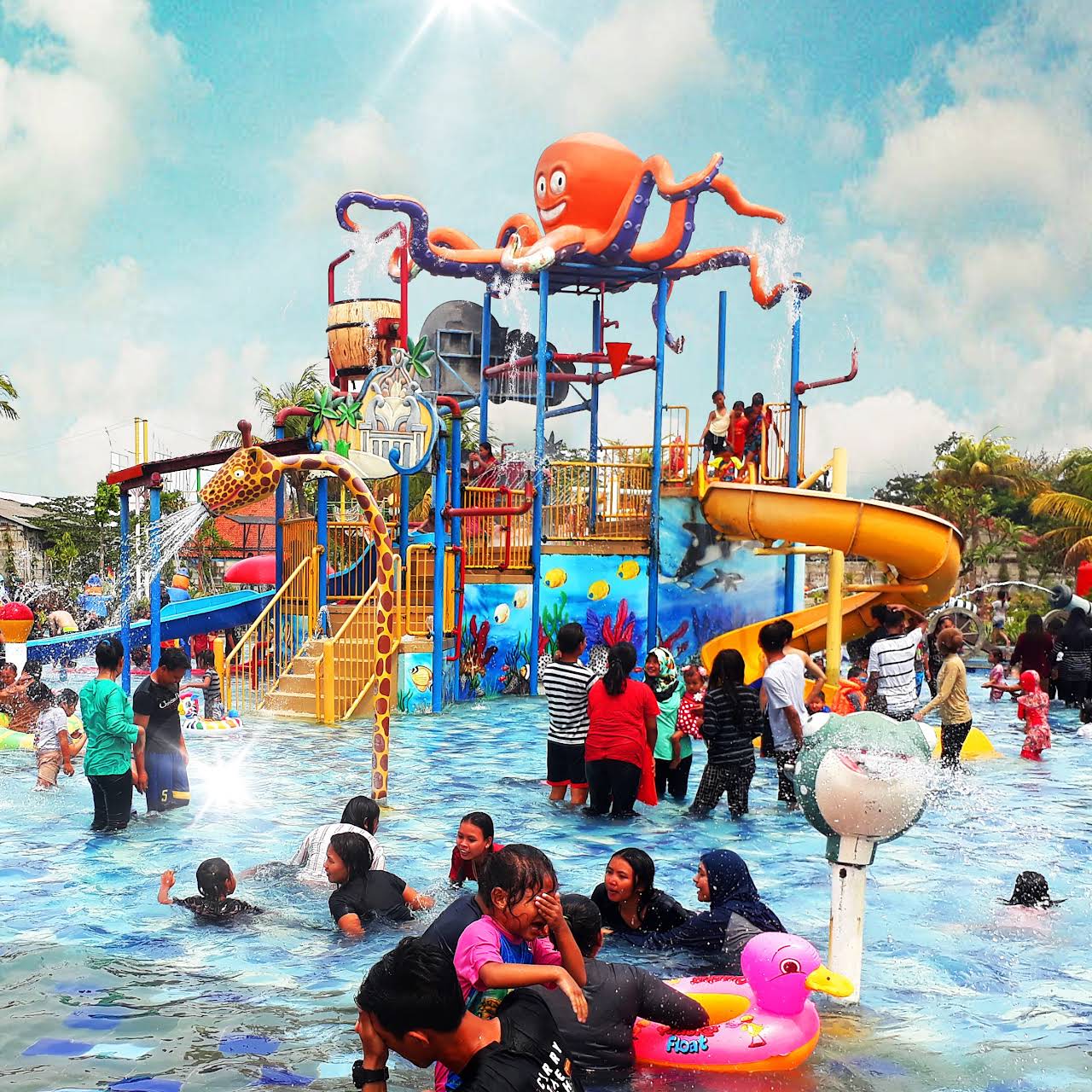 Batavia Splash Water Adventure Taman Rekreasi Air