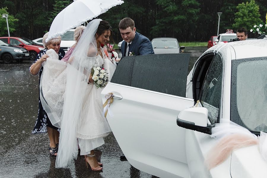 Fotografo di matrimoni Oleg Novikov (novikov1974). Foto del 4 febbraio 2020