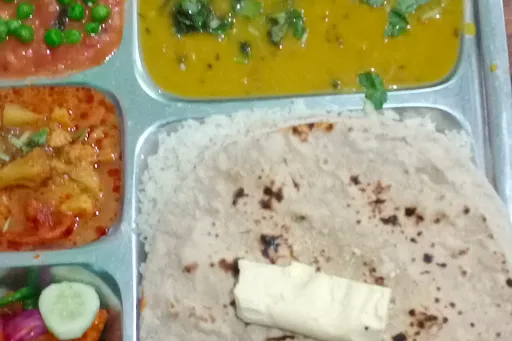 4 Butter Tawa Roti+Dal Fry+Chawal [Rice]+ 2 Sabzi +Salad+Achar