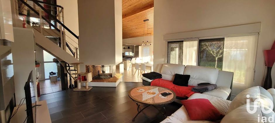 Vente maison 6 pièces 147 m² à Saint-Martin-d'Oney (40090), 285 000 €