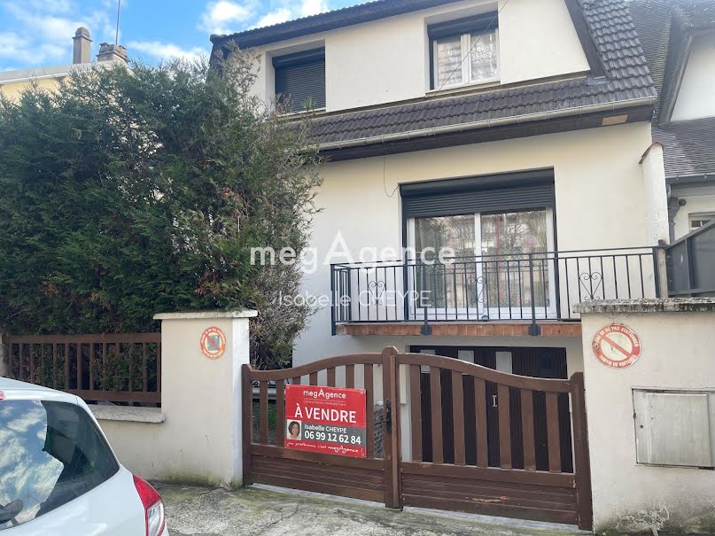 Vente maison 7 pièces 115 m² à Bondy (93140), 370 000 €