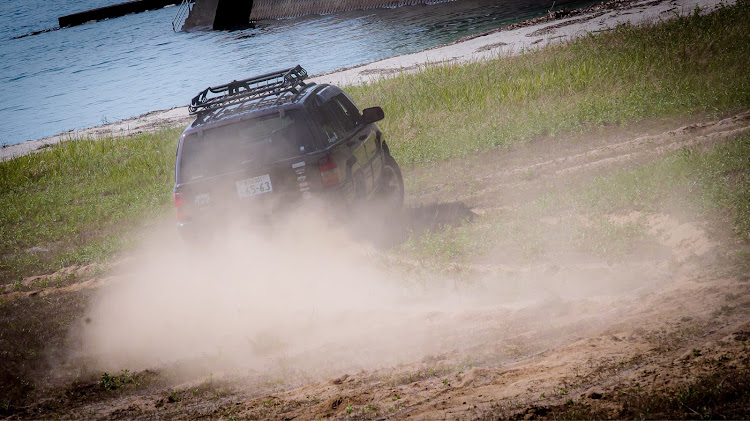 グランドチェロキーのキャンプ⛺・ZJ40・JEEP・グランドチェロキーに関するカスタム事例の投稿画像2枚目