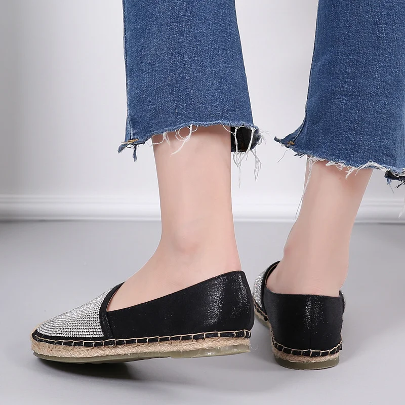 Nuevas Zapatos de Mujer Estilo Coreano con Pedrería, Zapatos de Pescador Trenzados de Paja, Zapatos Holgazanes para Mujeres, Comodidad y Moda.