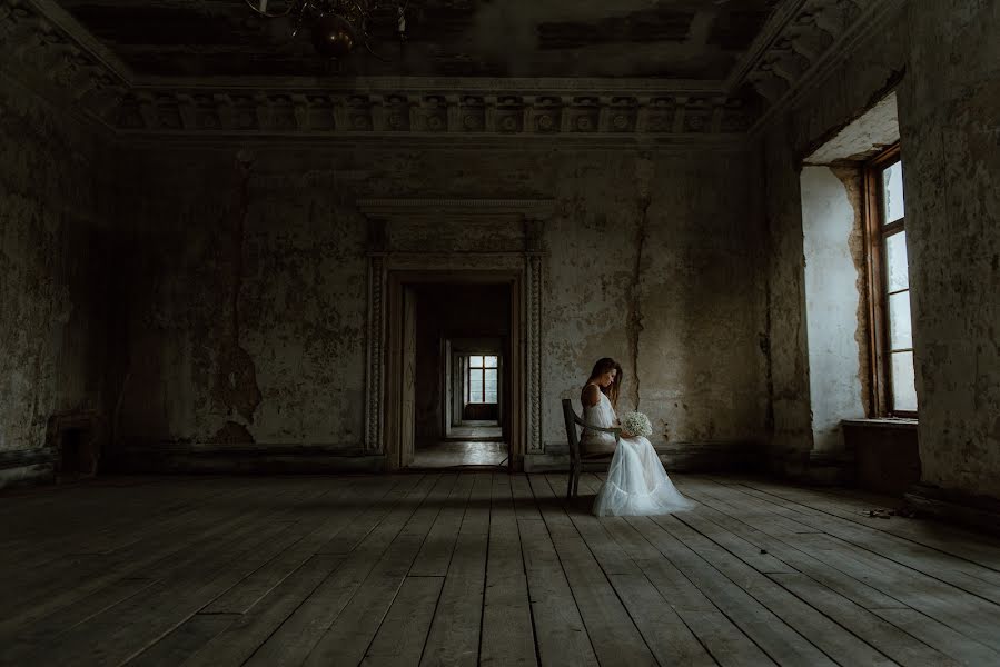 Wedding photographer Irina Rudenko (irudenko). Photo of 13 January 2022