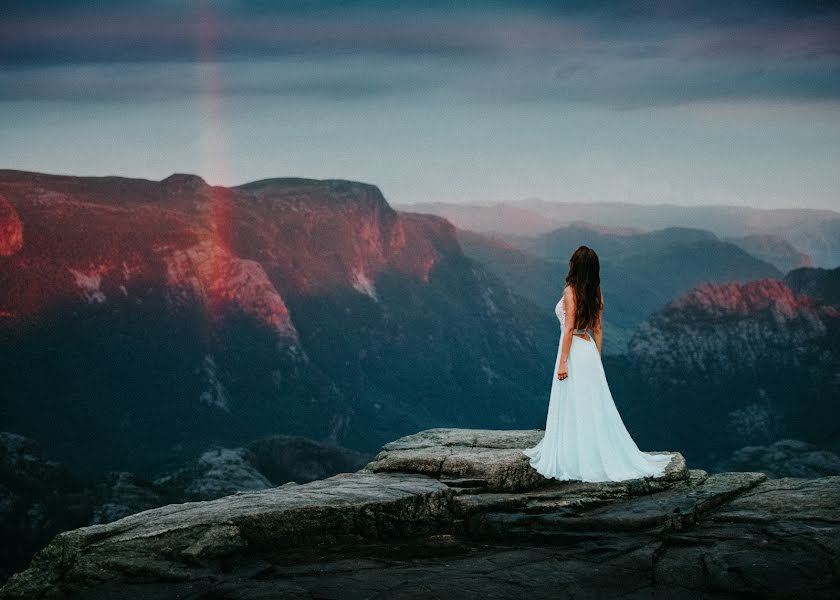 Fotografo di matrimoni Bára Vávrová (baravavrova). Foto del 13 settembre 2022