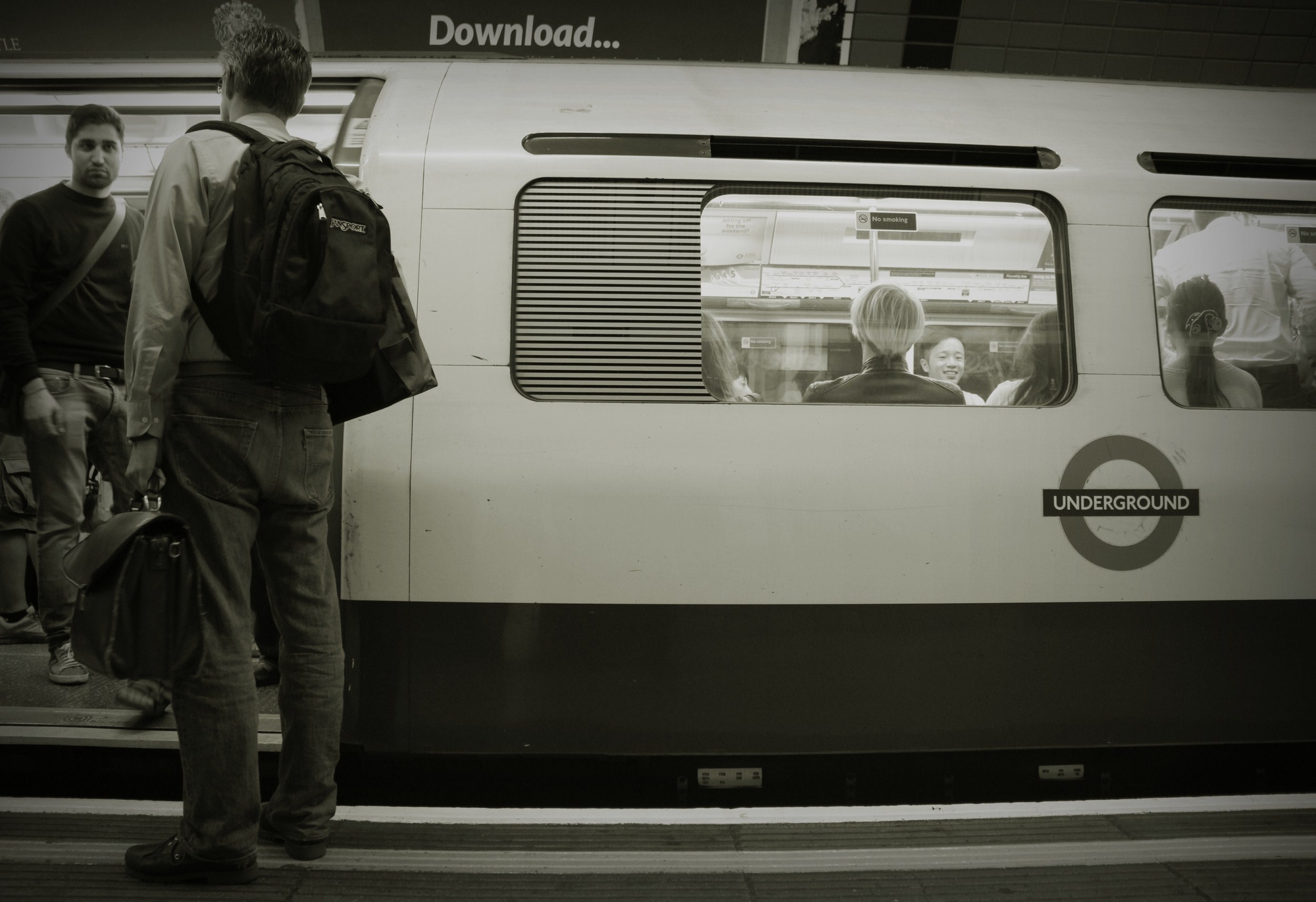 Commuters di Carmelo Vecchio