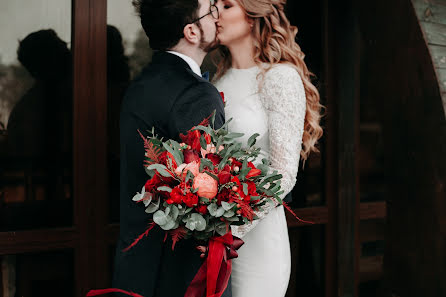 Fotografo di matrimoni Tatyana Panina (panina). Foto del 18 dicembre 2019