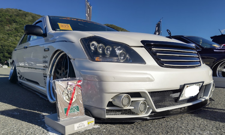 プレジデントのDSU・DIY・車高調・18クラウン・ＮBOXカスタムに関するカスタム事例の投稿画像4枚目