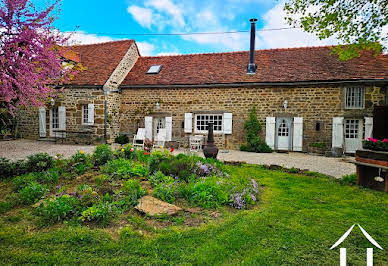 House with pool 1