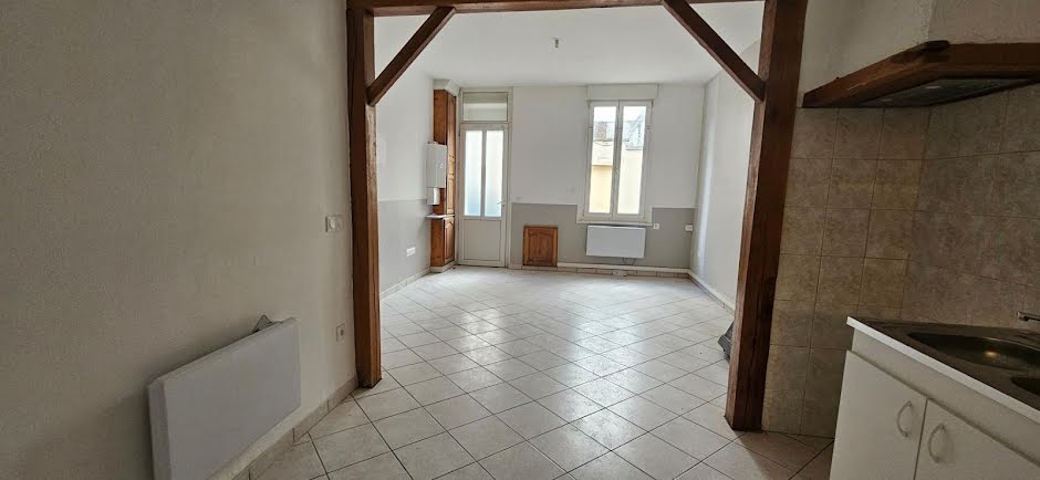 Location  maison 2 pièces 53.08 m² à Saint-Quentin (02100), 665 €