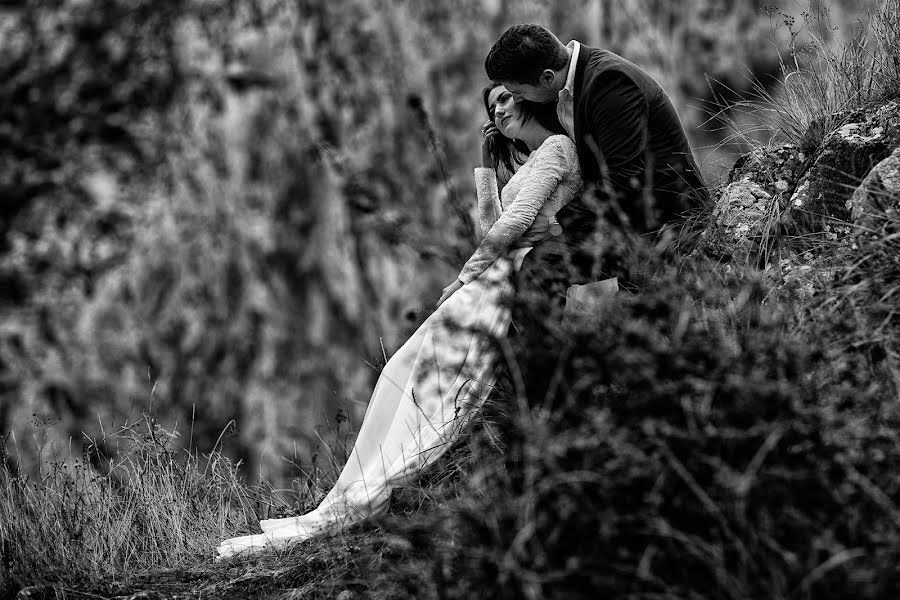 Fotografo di matrimoni Casian Podarelu (casian). Foto del 24 gennaio 2017