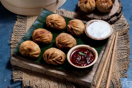 Chicken Schezwan Fried Dimsums [6 Pieces]