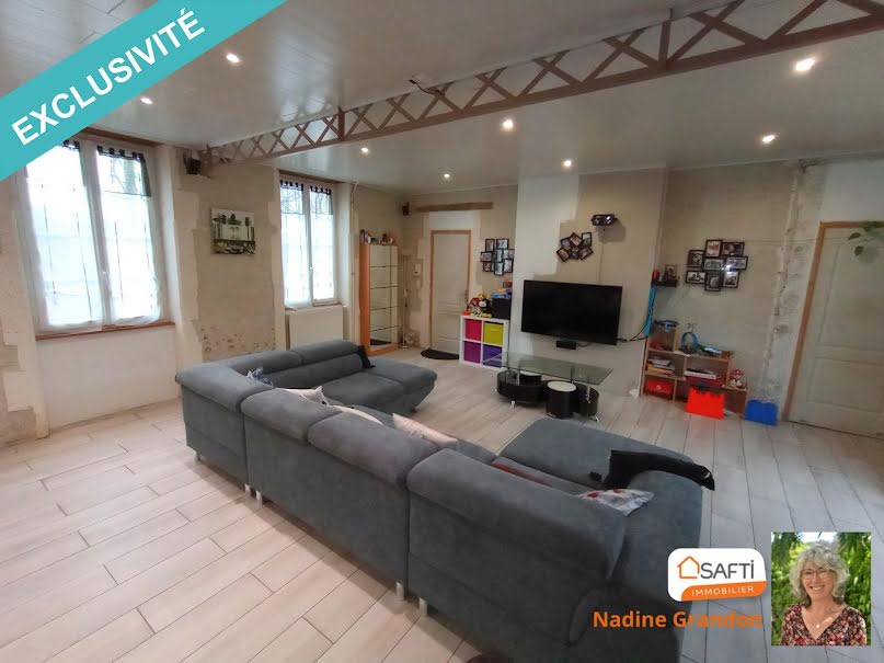 Vente maison 7 pièces 183 m² à Barbezieux-Saint-Hilaire (16300), 205 000 €