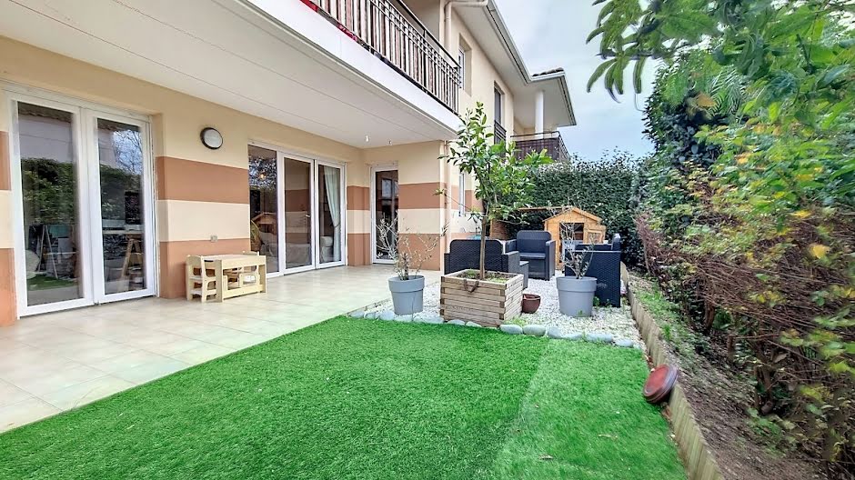 Vente appartement 3 pièces 70.2 m² à Frejus (83600), 340 000 €