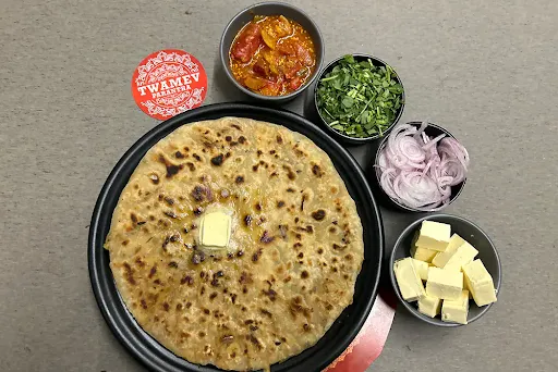 Methi Pyaaz Paratha