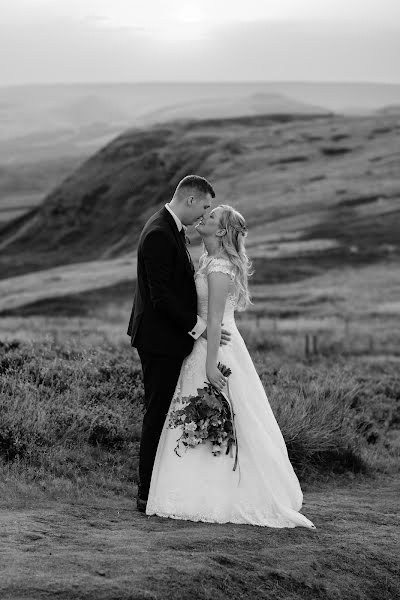 Wedding photographer Chris Loneragan (cloneragan). Photo of 25 October 2022