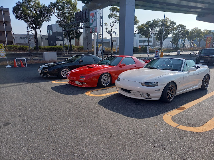 RX-7のフォロワーの皆さんいつもありがとうございます・バックシャンな愛車・カッコイイFC保存会・綺麗なFC 保存会・ホイールレストアに関するカスタム事例の投稿画像2枚目