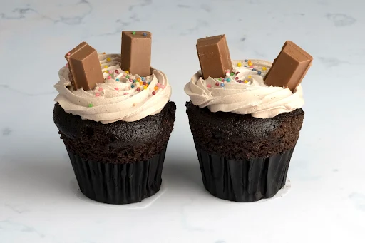 Kit Kat Cupcakes